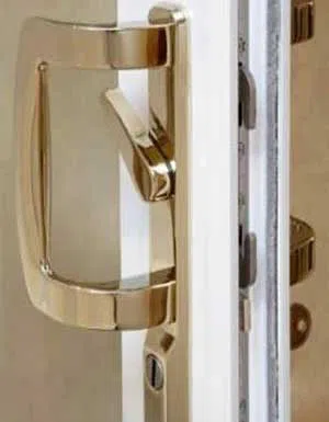 Affordable Locksmith Services College Point, NY 347-334-6067 - locks-replace-01